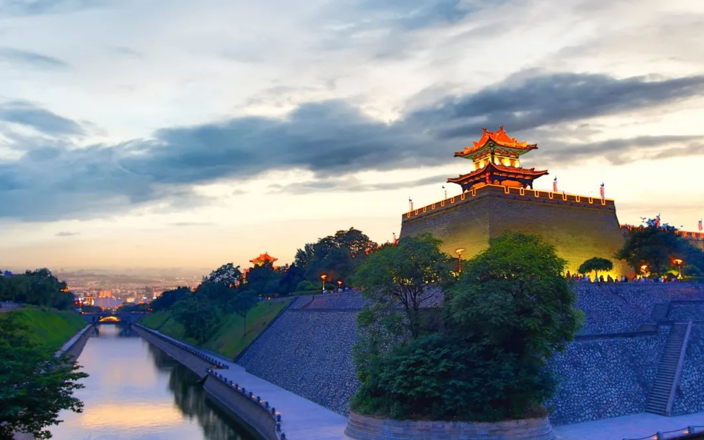 �����ų�ǽ���յ�λ